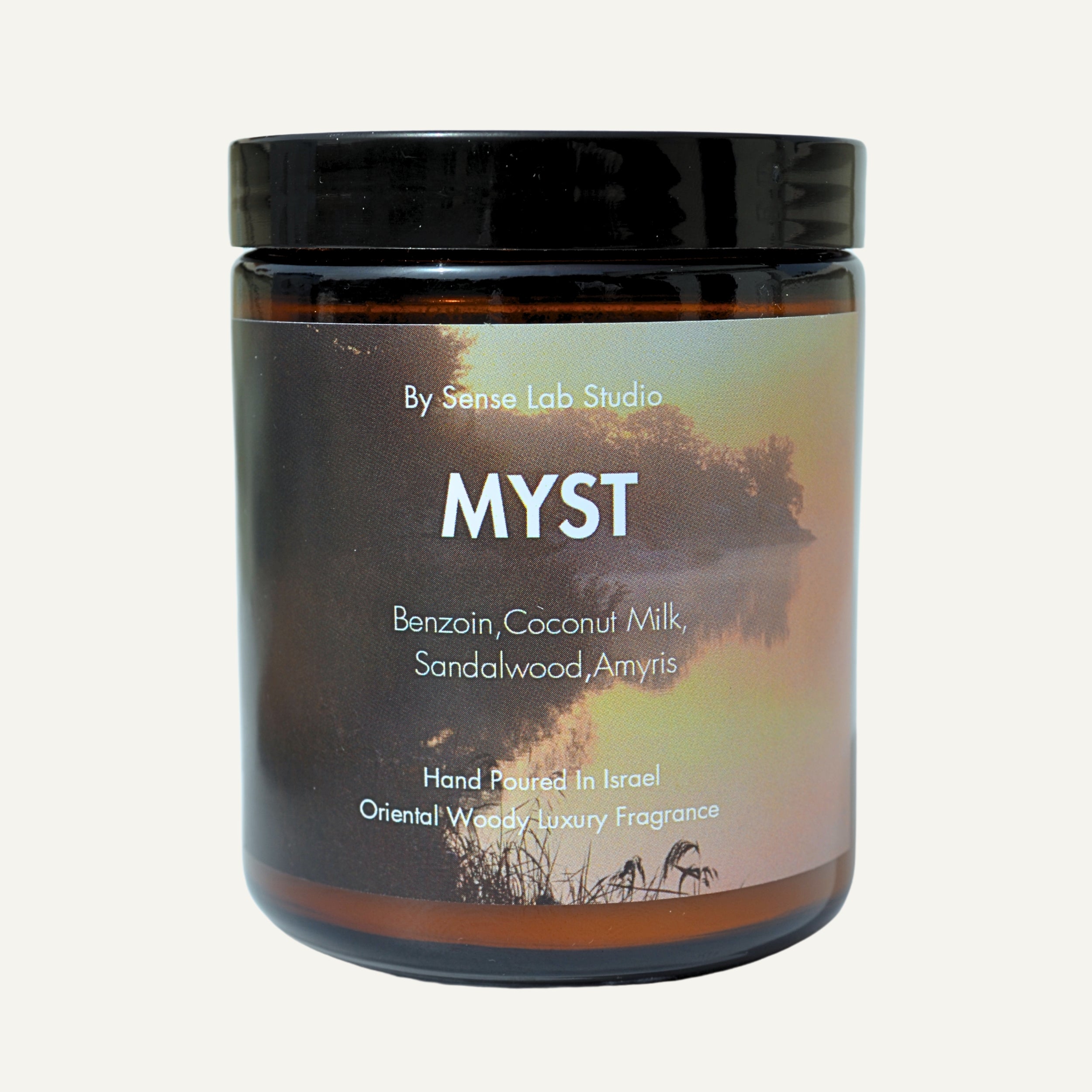 MYST - נר ריחני איכותי בניחוח סנטל וקוקוס קרמי | 100% שעוות סויה