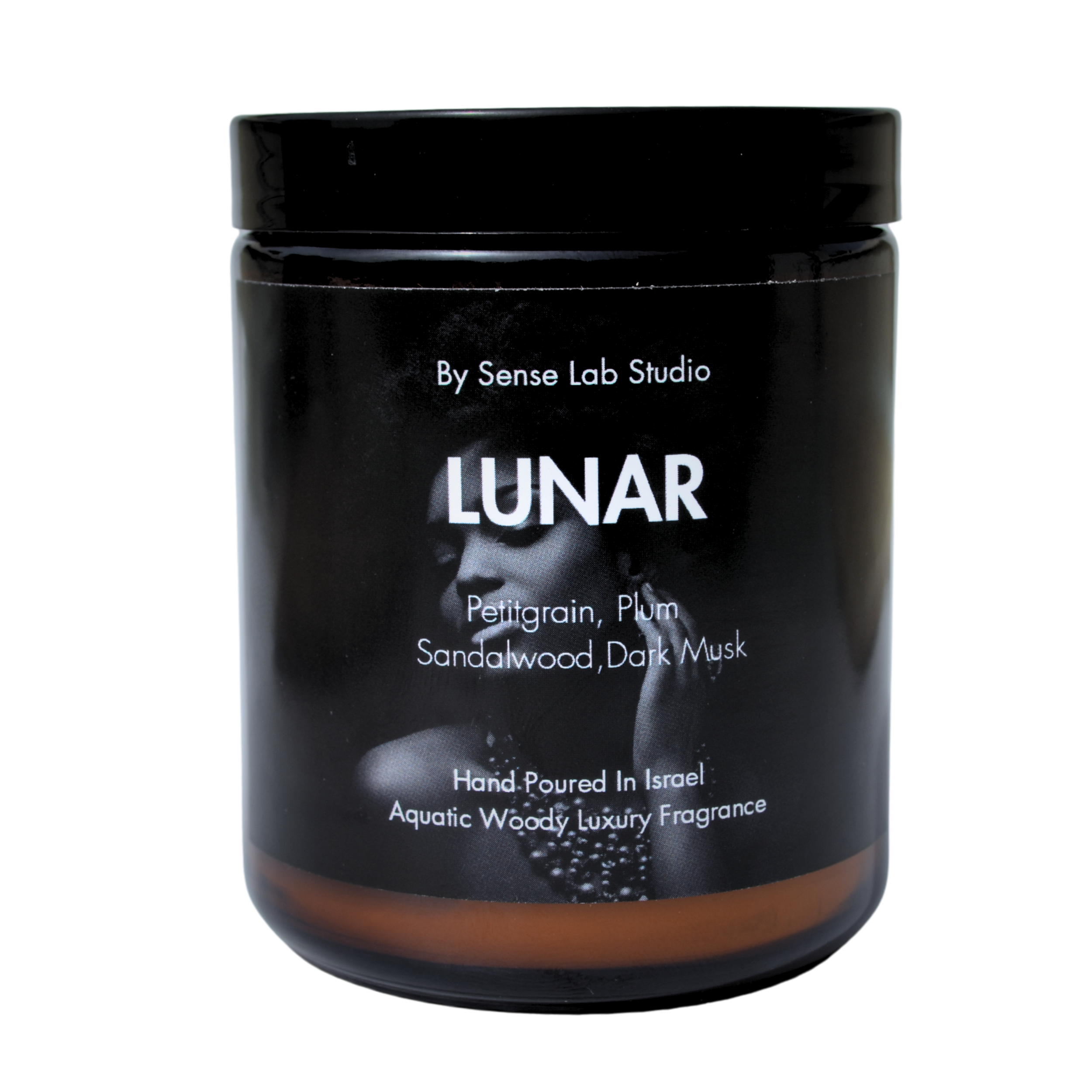 Lunar - נר ריחני איכותי בניחוח עצי ימי
